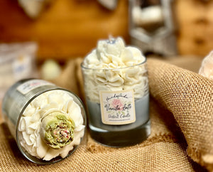 Handmade Luxury Dessert Candle with Vanilla Latte Parfum with Flower Wax Melt Embed
