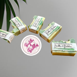 Soap gift box with four small soap bars 