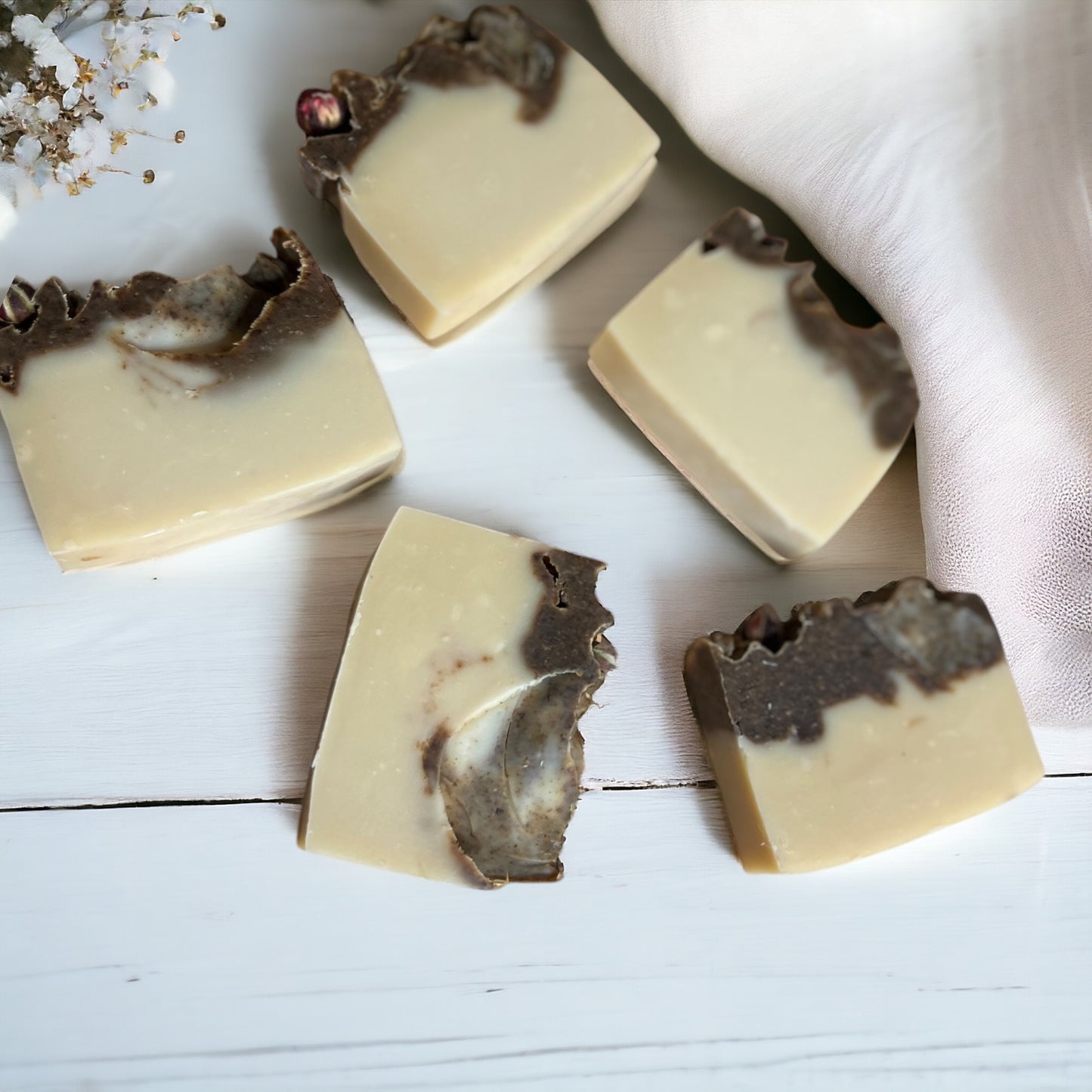 “Loveander” soap with lavender and Ylang Ylang essential oils with rose petals
