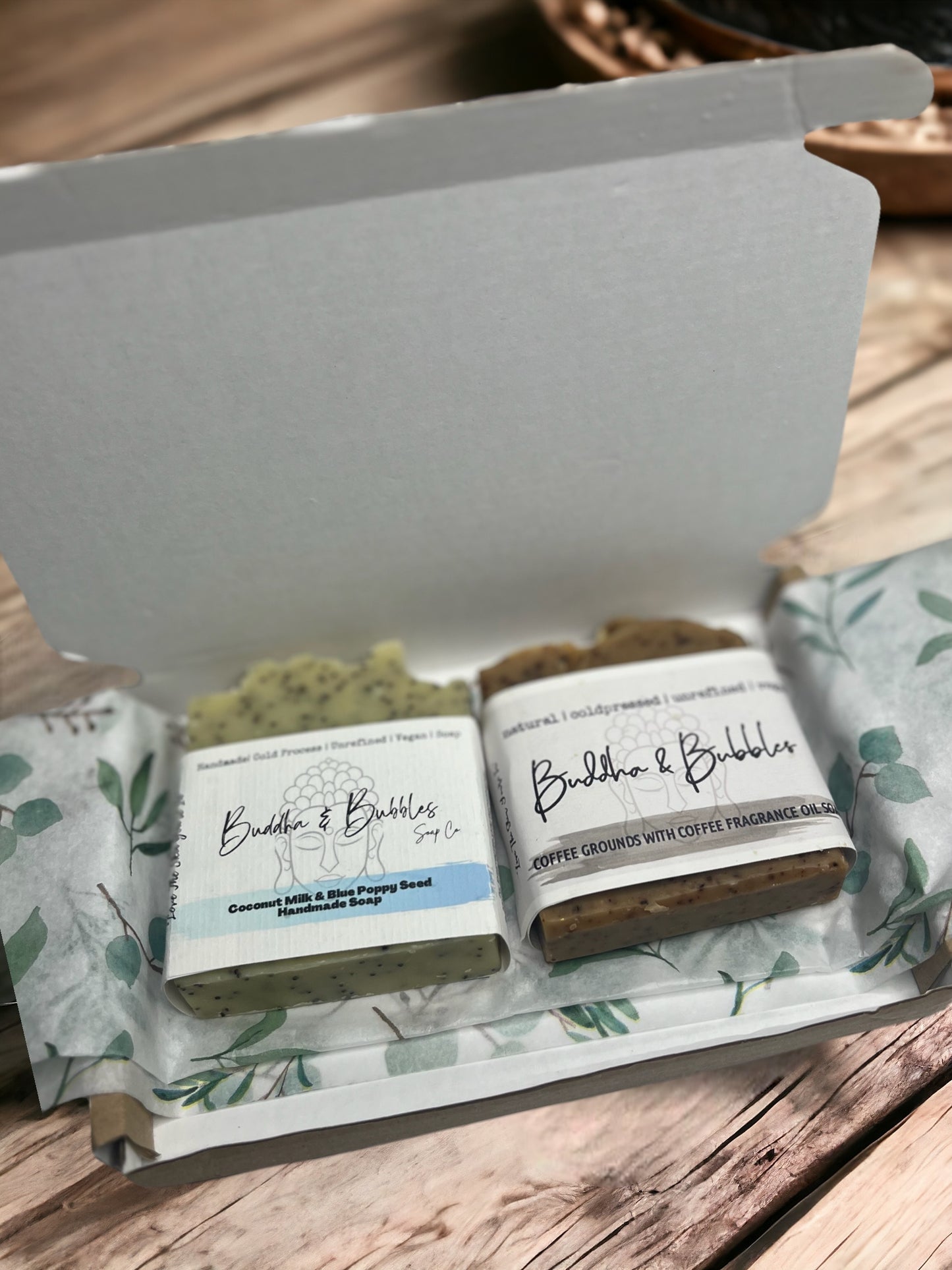 Duo soap bars artisan coffee grounds and coconut milk with blue poppy seeds x2