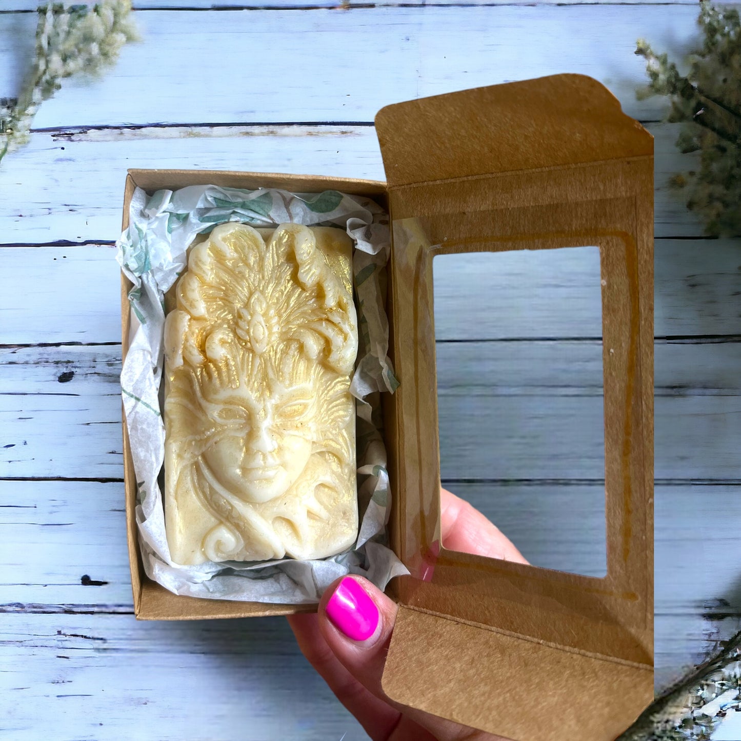 Goddess Exfoliating Soap Bar with Coffee and Exfoliating Coffee Grounds & Gift Box