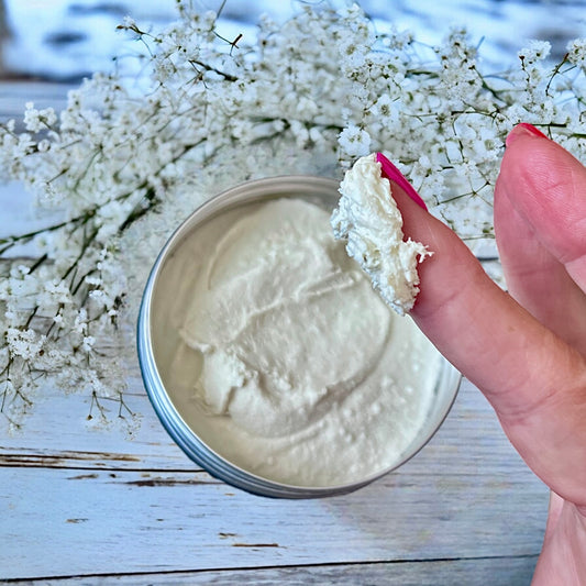 Natural Deodorant Balm enriched with organic Shea and mango butters 