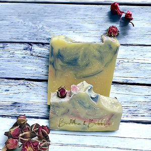 Soap bar with rose geranium essential oil enriched with Shea Butter 