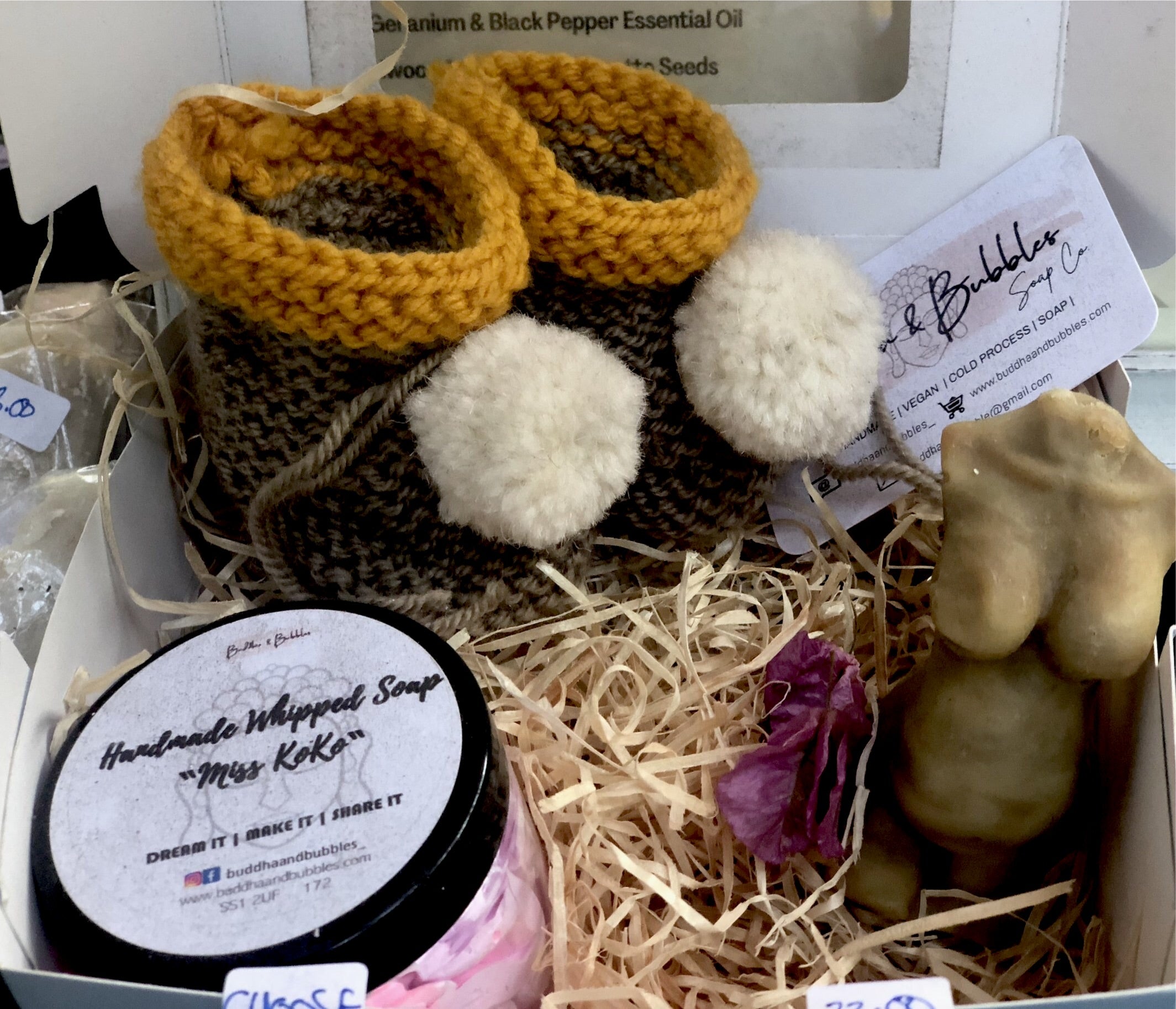 Beautiful Handmade Soap Pamper Gift Box for The Mummy To Be, Pregnant Mumma,